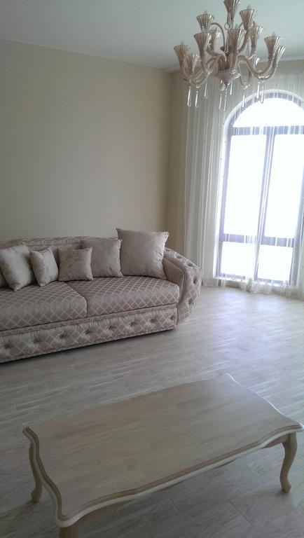 Apartment On Grecheskaya 5 オデッサ エクステリア 写真