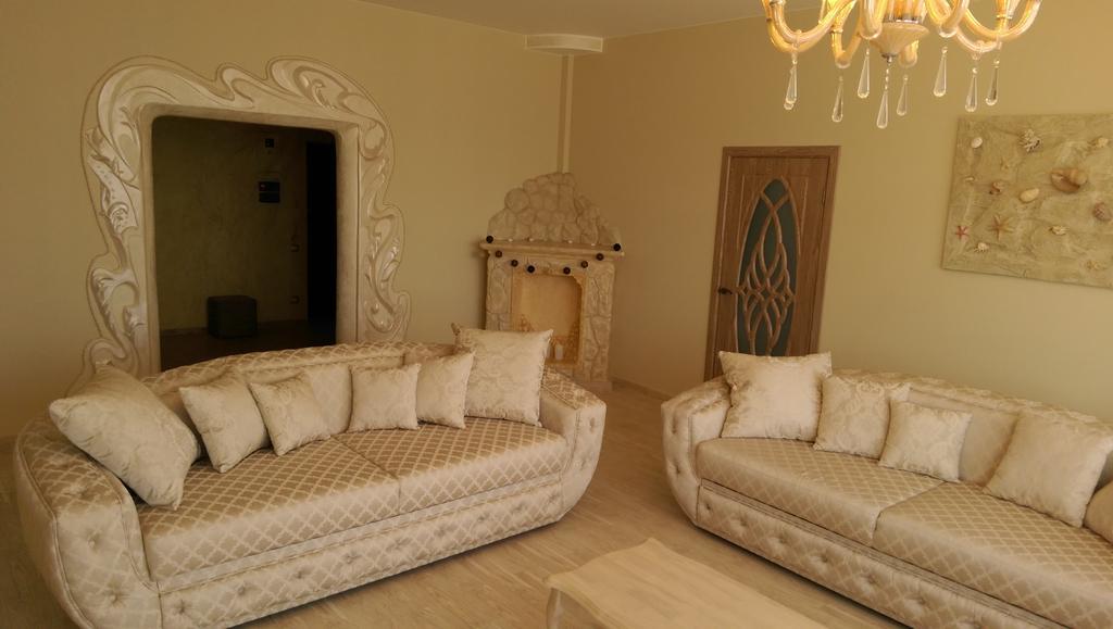 Apartment On Grecheskaya 5 オデッサ エクステリア 写真