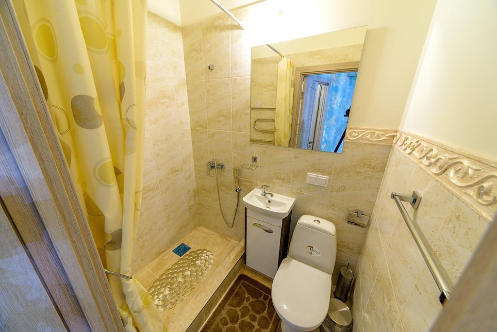 Apartment On Grecheskaya 5 オデッサ エクステリア 写真