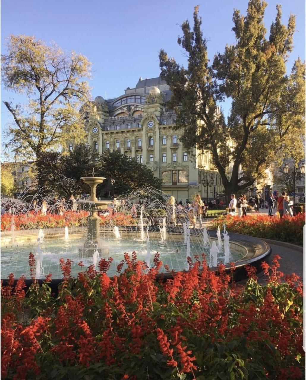 Apartment On Grecheskaya 5 オデッサ エクステリア 写真
