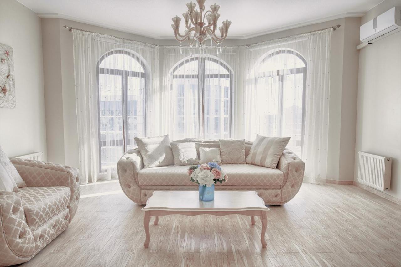 Apartment On Grecheskaya 5 オデッサ エクステリア 写真